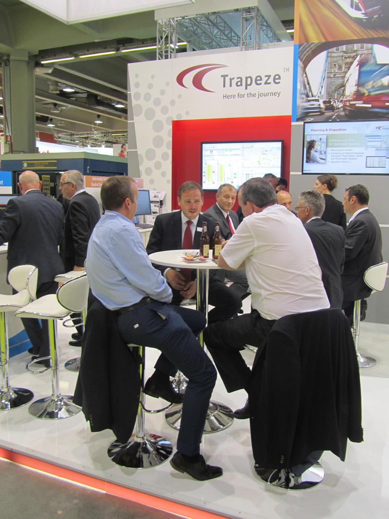 Trapeze liefert fortschrittliche Software-Lösungen und innovative Produkte für Planung, Betriebsführung, Fahrgastinformation und Ticketing. Öffentliche und private Verkehrsbetriebe profitieren von langjähriger Erfahrung mit internationalen Projekten, breitem Fachwissen und lokalem Verständnis.